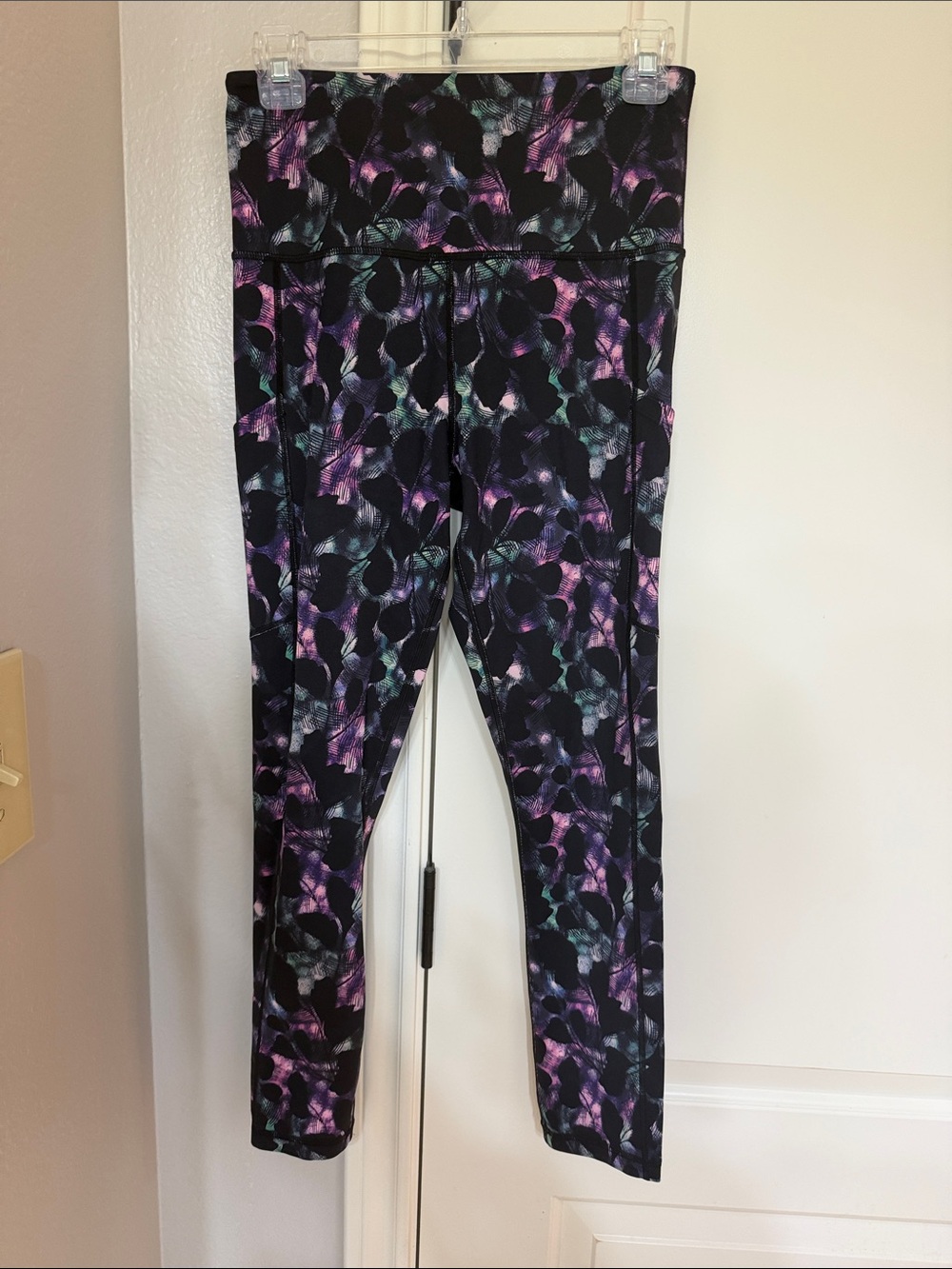 ZYIA Black Leggings with Purple & Teal Abstract Floral